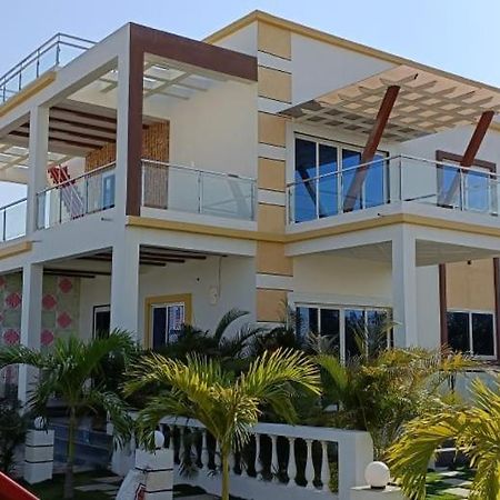 Вилла Amaan Exotica Farmhouse Venkatapur Экстерьер фото