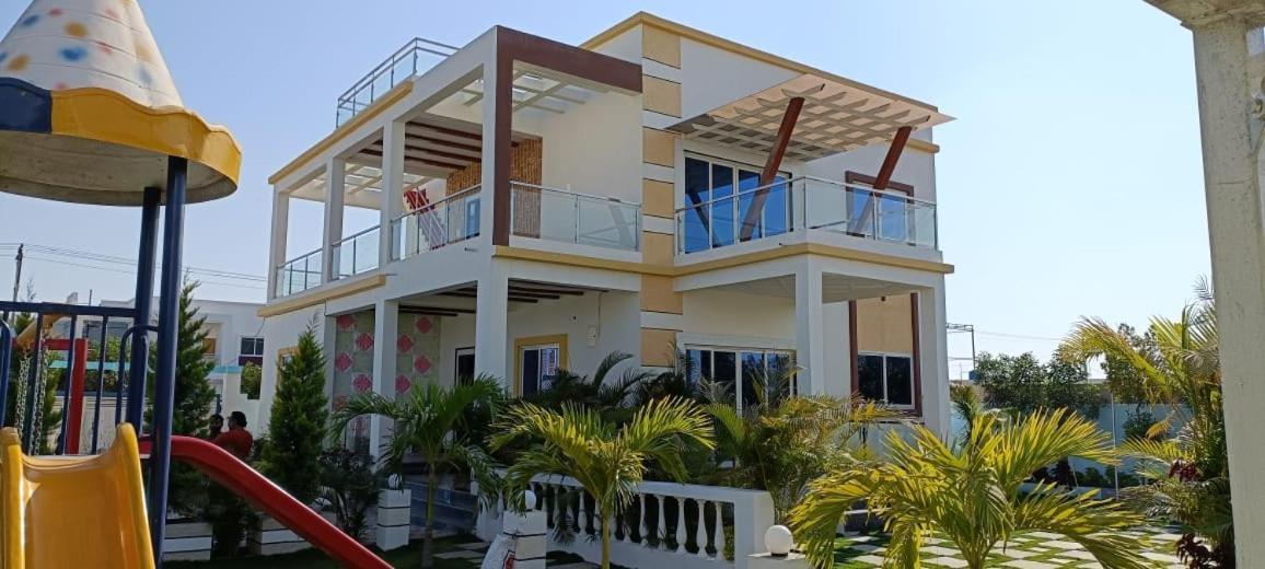 Вилла Amaan Exotica Farmhouse Venkatapur Экстерьер фото