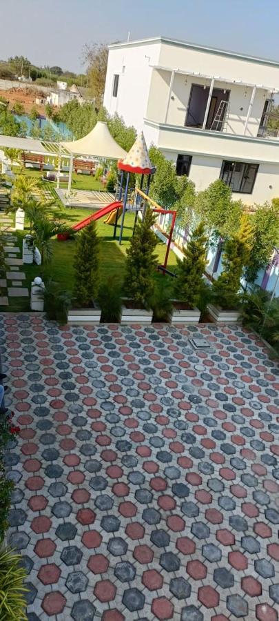 Вилла Amaan Exotica Farmhouse Venkatapur Экстерьер фото